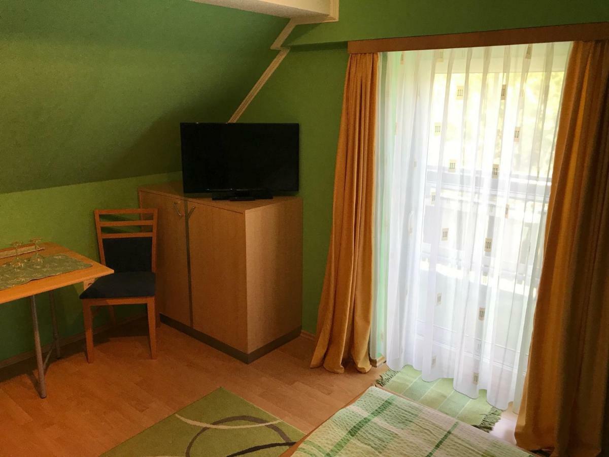 Gaestehaus Lindenhof Jennersdorf Zewnętrze zdjęcie